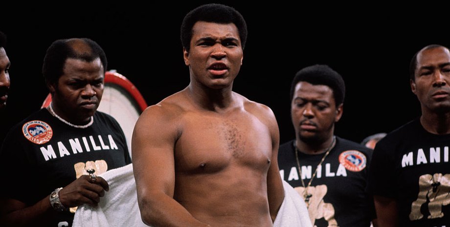 Мухаммед Алі, боксер, легенда боксу, поєдинок Мухаммеда Алі, бій Мухаммеда Алі, чемпіон світу з боксу