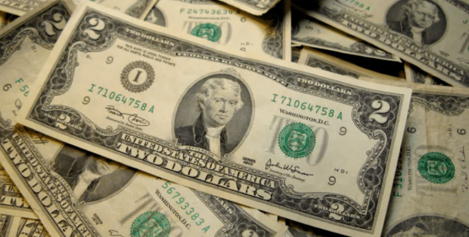 Доллар, 2 доллара США, редкая банкнота, проданы на аукционе, серийный номер, дизайн банкноты, особый знак