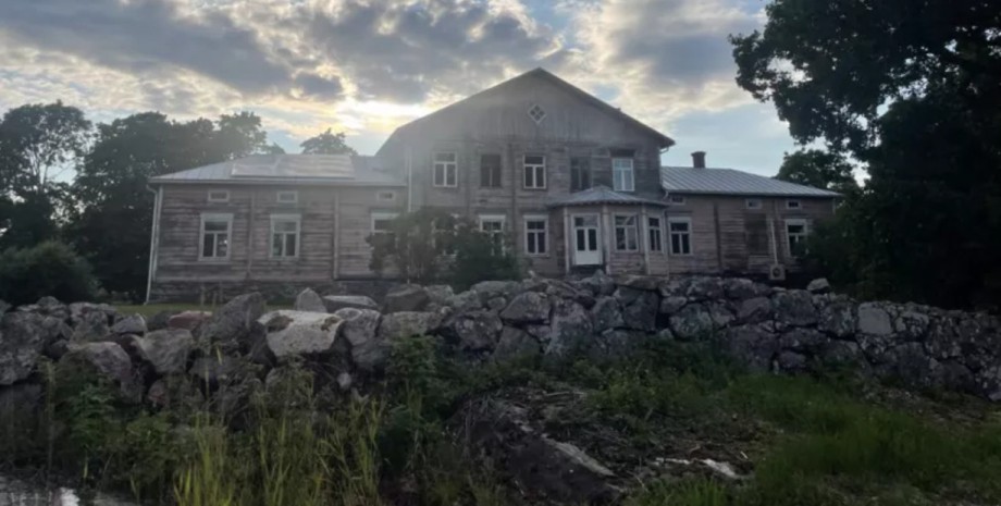 Заброшенный дом Заброшенный дом, послание в заброшенном доме, завещание, загадочное завещание, старинное завещание, нашел документ