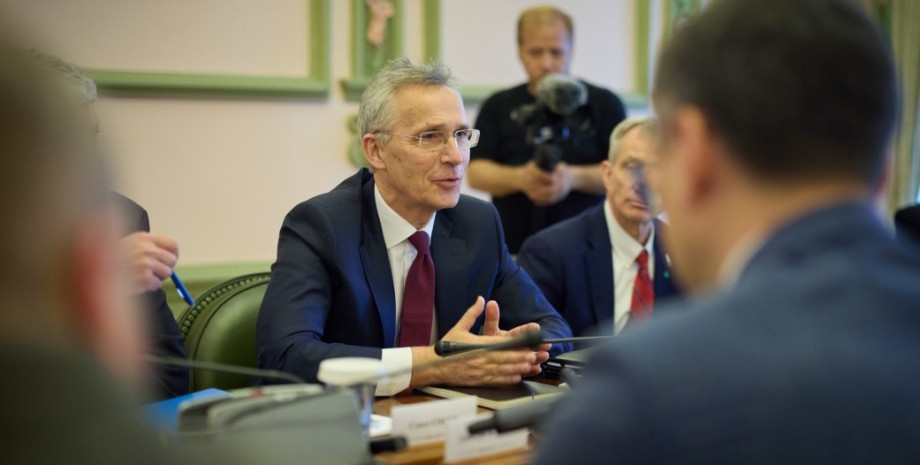 Йенс Столтенберг в Киеве офис президента, киев, столтенберг, йенс столтенберг