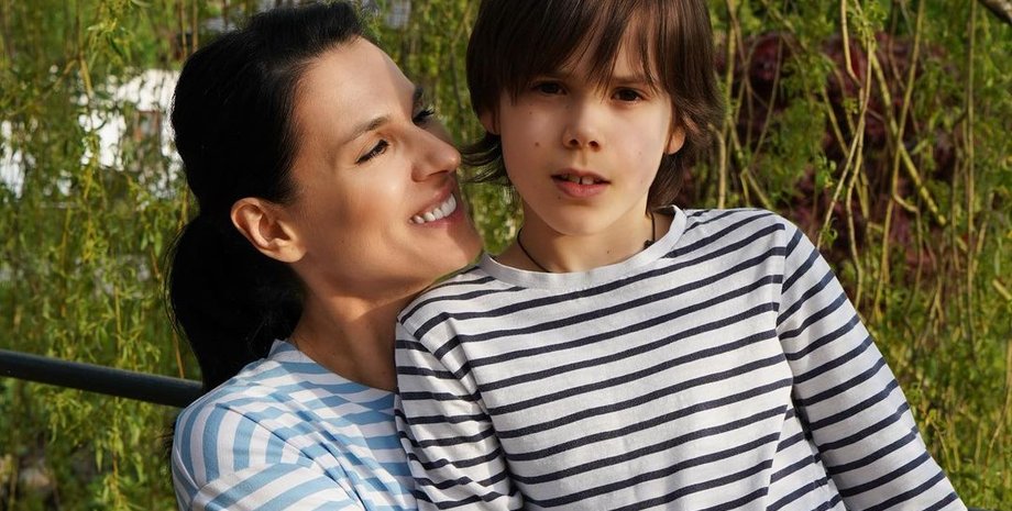 Маша Єфросиніна з сином