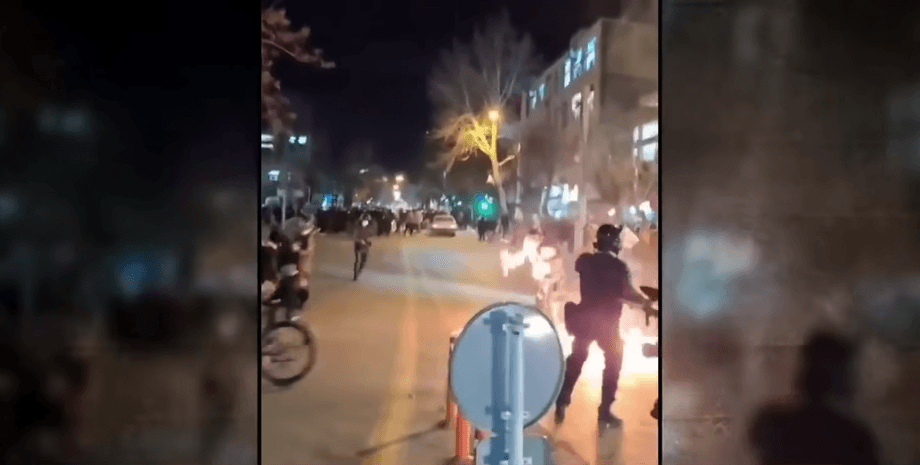 Протесты в Иране