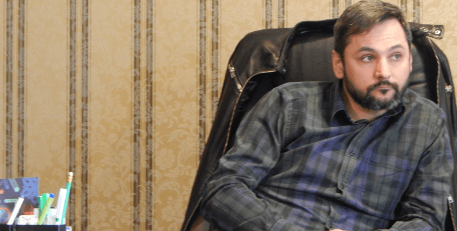 Домогательства в Молодом театре, Билоус Молодой театр, Билоус скандал, Билоус и домогательства, Билоус скандал актрисы, увольнение Бцлоуса