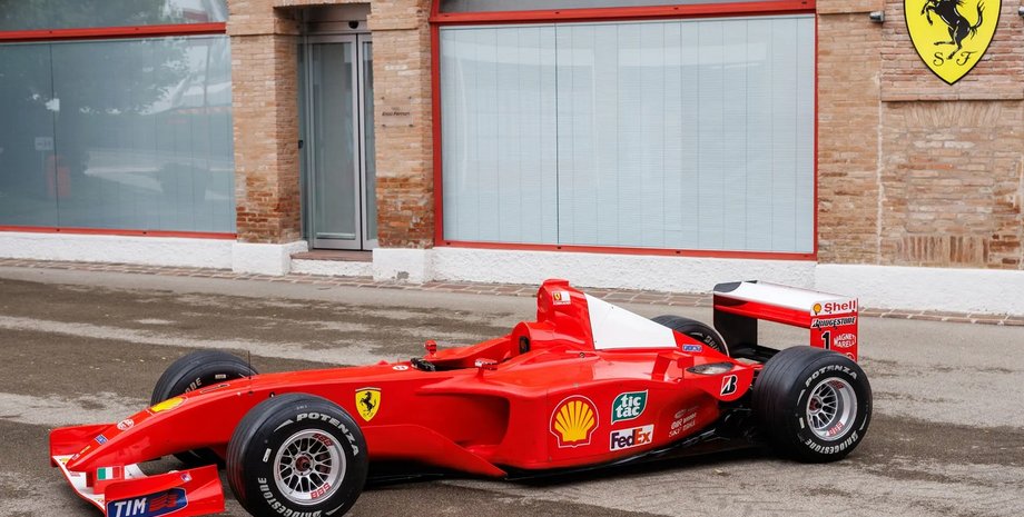 Ferrari F2001, болид Ferrari, болид Формулы-1, Михаэль Шумахер, авто Шумахера, Авто Михаэля Шумахера