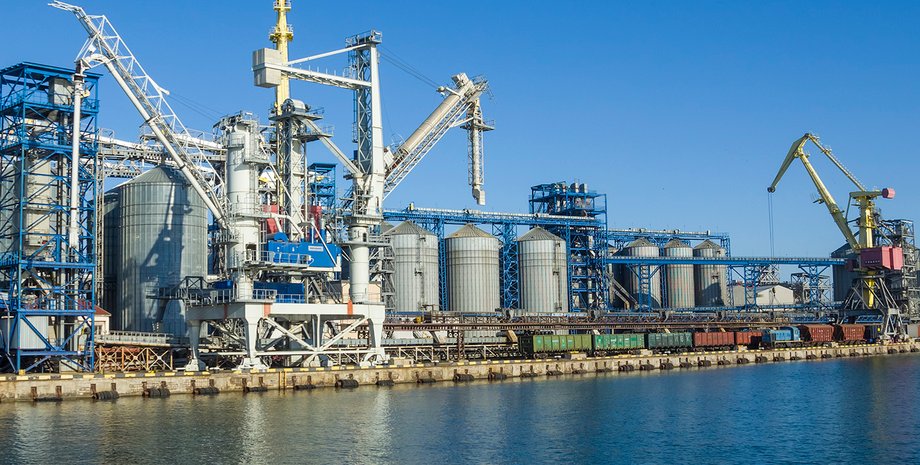 элеватор, порт, экспорт зерновых, остров змеиный, заблокированные порты, блокировка портов, вывоз зерна из украины, экспорт зерновых из украины, закрытое море