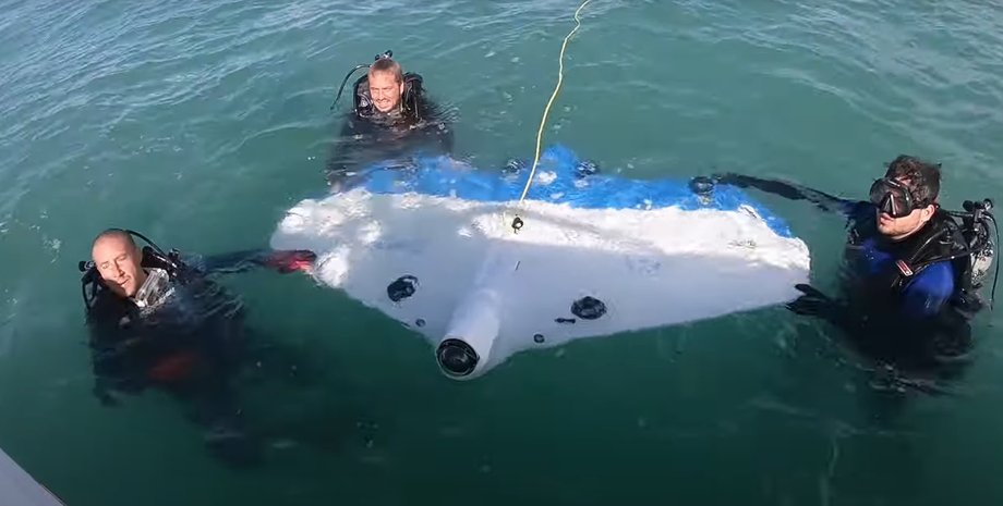 Подводный дрон SeaSearcher от Seafarer Exploration