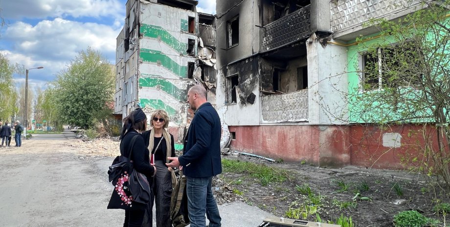 Сотрудники Amnesty International, правозащитники