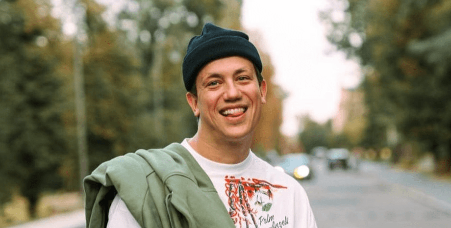 Олексій Дурнєв Олексій Дурнєв, телеведучий