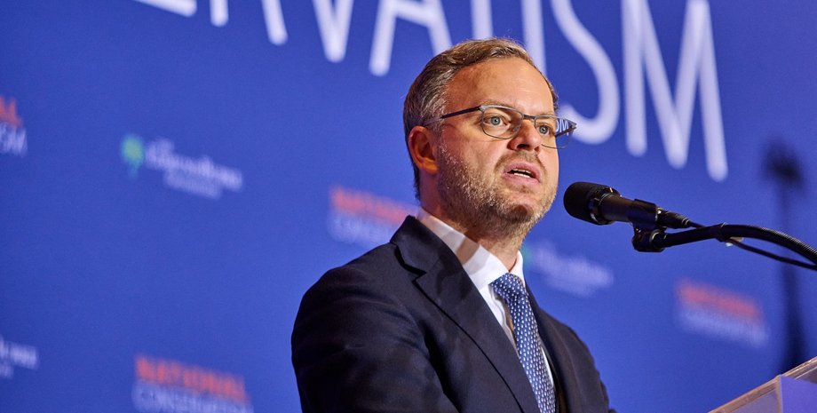 Балаж Орбан, Орбан про Україну, радник Орбана