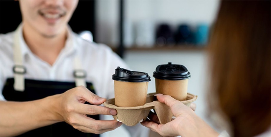 Кофе в стаканчиках Потерял пенсию из-за кофе, Япония, директор школы, скандал, увольнение с работы, курьезы, фото, приколы