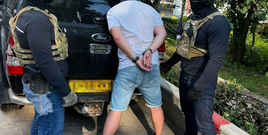 ДБР, корупція