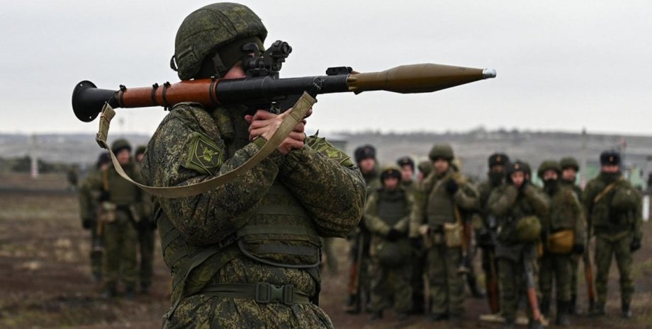 Российский военный, РПГ, поставки оружия