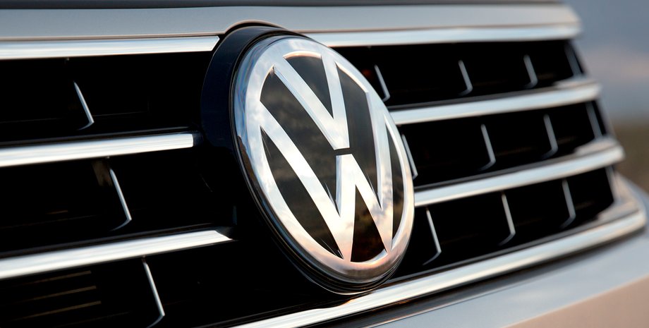 Volkswagen построит заводы для выпуска батарей для электрокаров