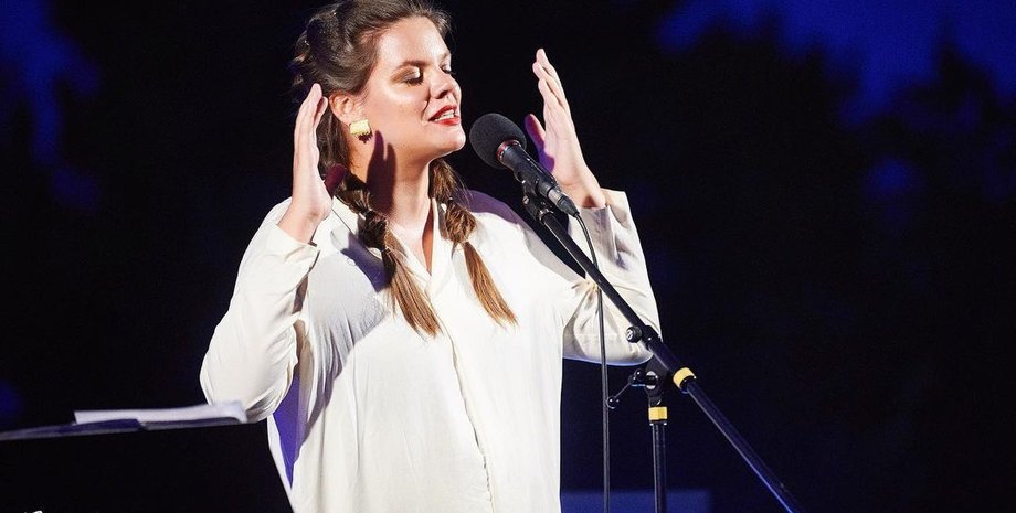 вера полозкова, поэтесса, бегство из россии, бегство из рф