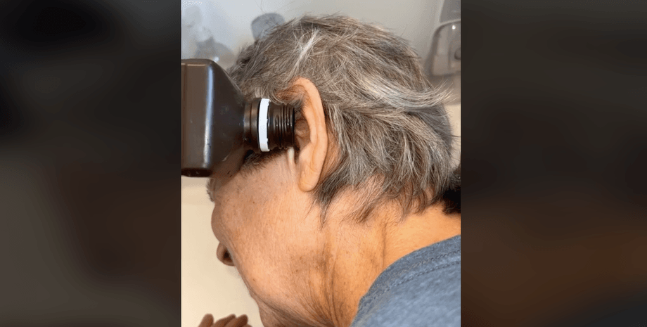 Паук заполз в ухо