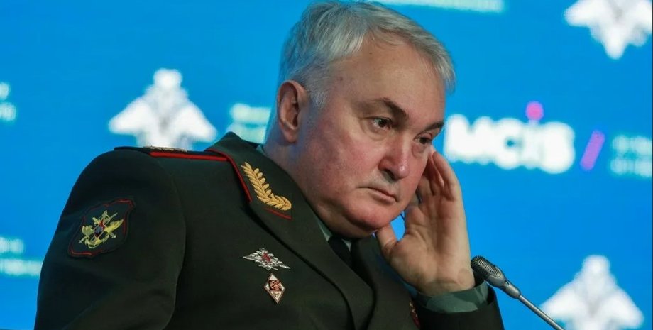 Андрей Картаполов