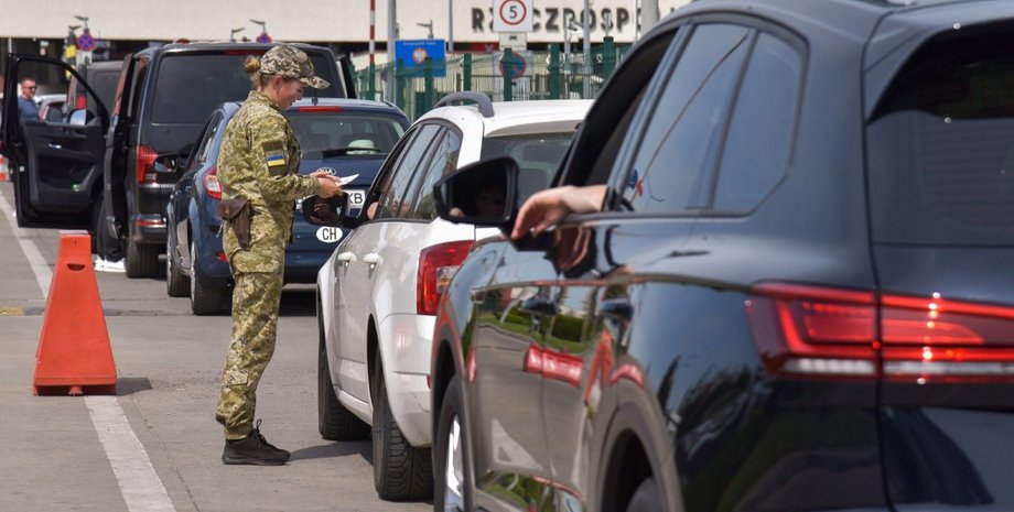 бесплатная растаможка в Украине, бесплатная растаможка авто, растаможка авто в Украине, Ferrari Roma, растаможка авто