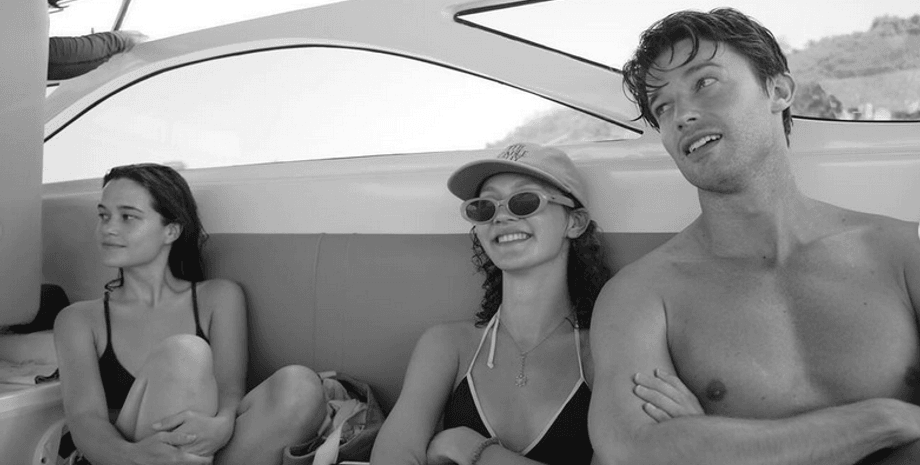 Патрик Шварценеггер, Сара Кэтрин Хук, Айрис Апатоу