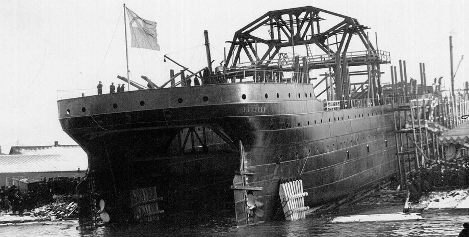 Самый старый корабль