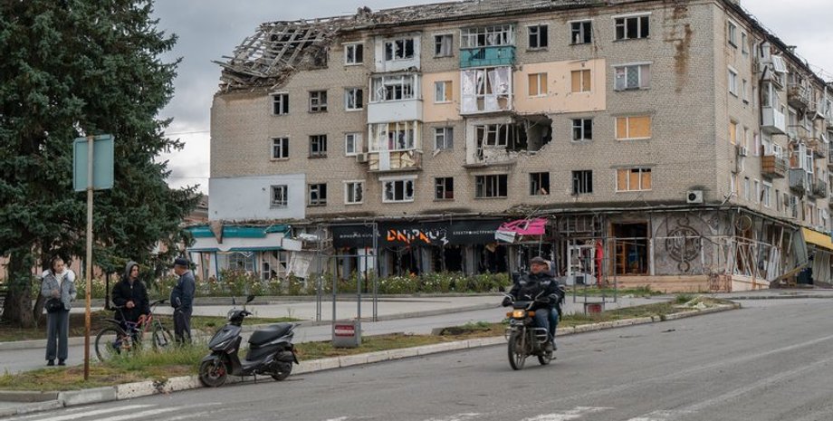 разрушенные дома, изюм, фото изюм, жизнь в изюме, оккупация изюм