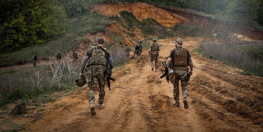 Українські військові Українські військові, фото