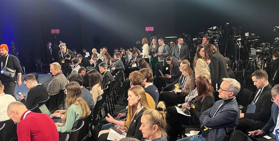 украина год 2025, три года войны, три года полномасштабки, три года вторжения РФ, пресс-конференция Зеленского