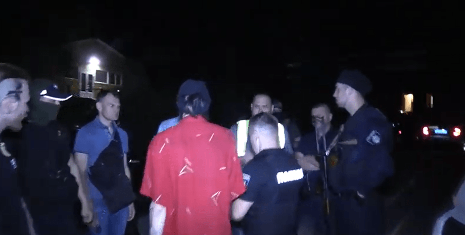 Київ, нічні клуби, комендантська година