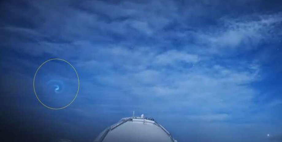 вихор, небо, фото