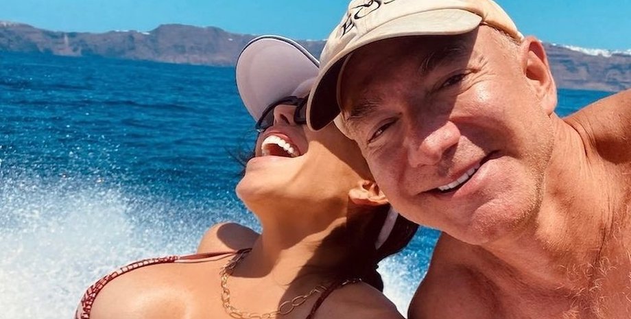 Лорен Санчес, яхта, яхта безоса, яхта кору, Джефф Безос