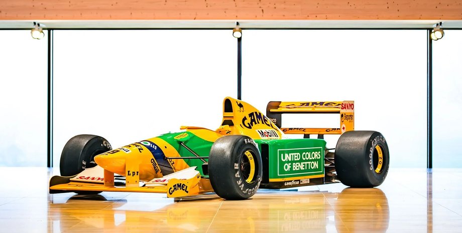 Benetton B192 болід Benetton