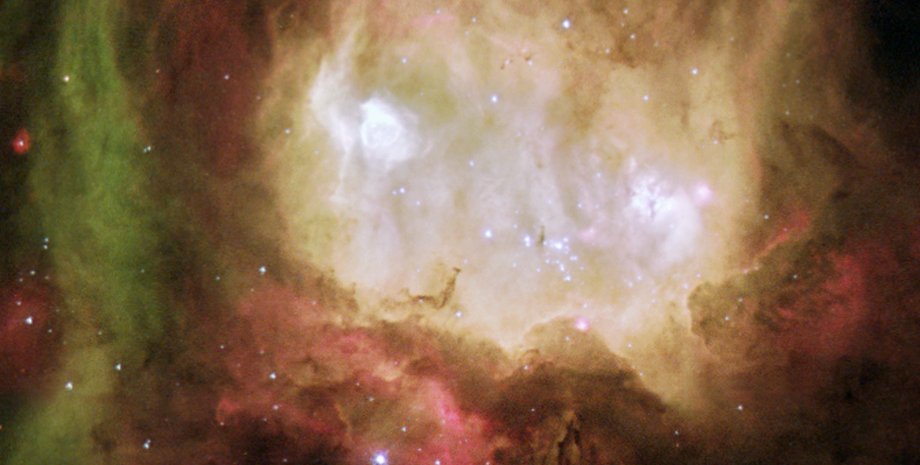 Туманность Голова Призрака, Большое Магелланово Облако