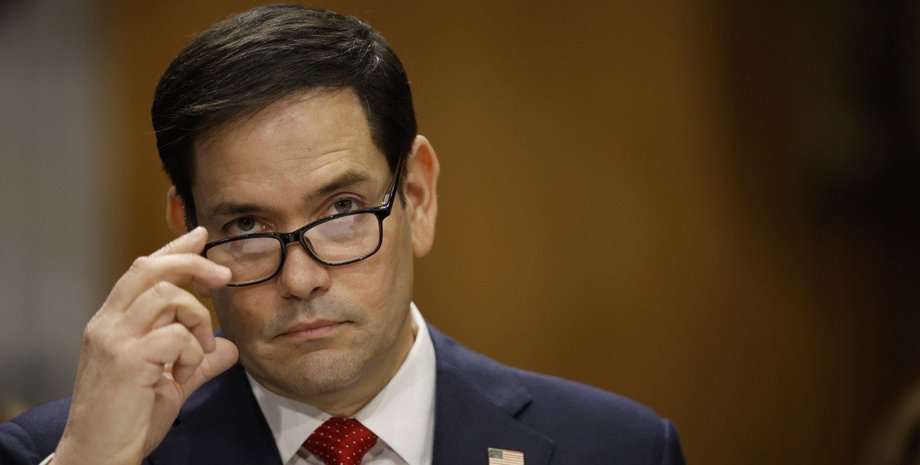 Марко Рубио, мужчина, очки