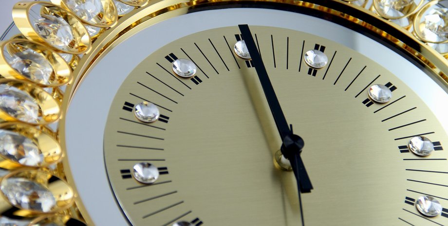 когда встречать Новый год, как не уснуть, как подготовиться к новогодней ночи