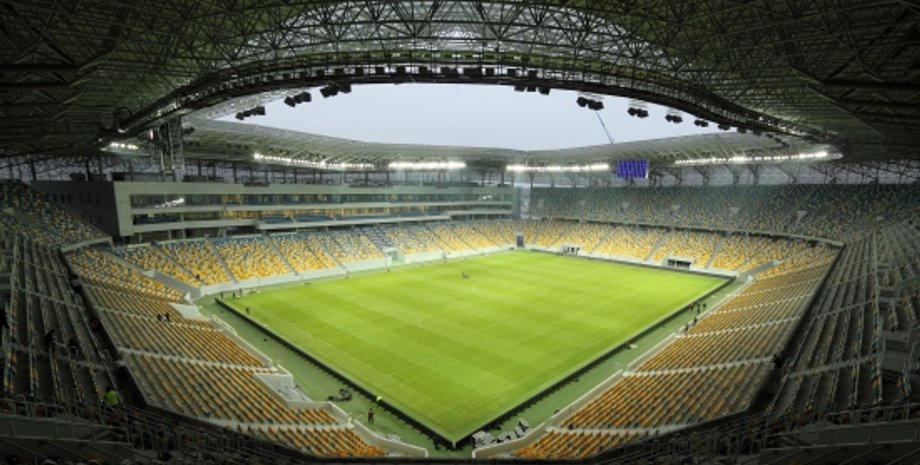 Стадион, Львов-Арена, львов, переименование, степан бандера