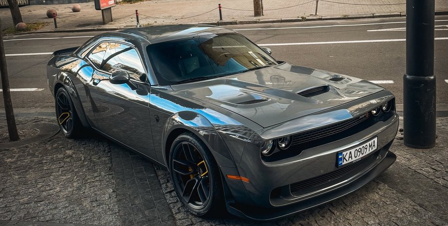 Dodge Challenger SRT Hellcat Додж Челленджер Хеллкет