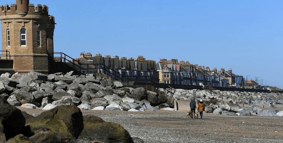 Курортне місто, Вітернсі, приморське місто, відпустка, набережна, місце відпочинку для туристів, пляж, Північне море