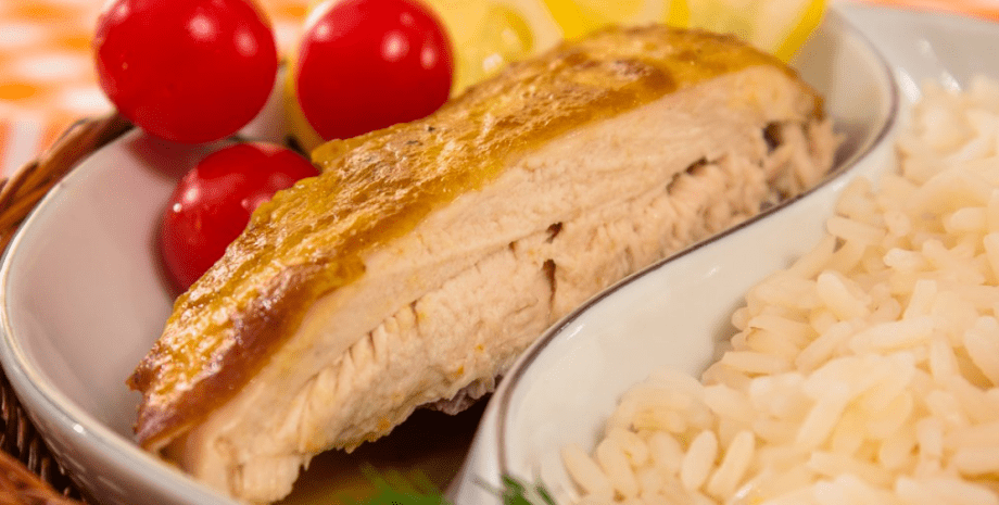 блюдо из курицы запеченная курица, рис, еда, блюдо, помидоры, мясо