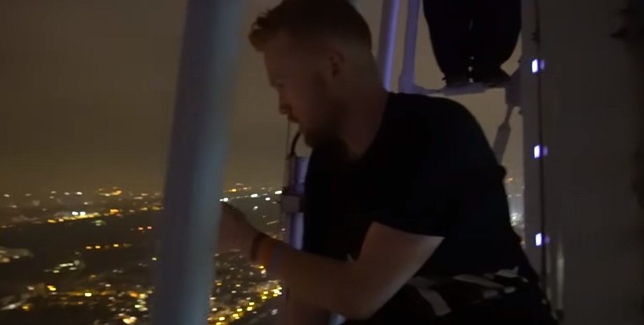 Опасный трюк блогера, Элли Лоу, блогер, ютубер, паркур, самое высокое офисное здание, вирусный ролик, военная полиция, арест