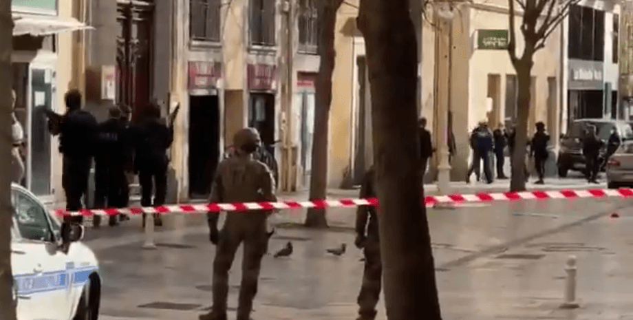 франція, вбивство, спецоперація, правоохоронці, бездомні