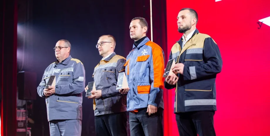 Четверо енергетиків ДТЕК отримали спеціальну нагороду Української правди