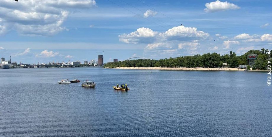 Поиски парня в Киеве