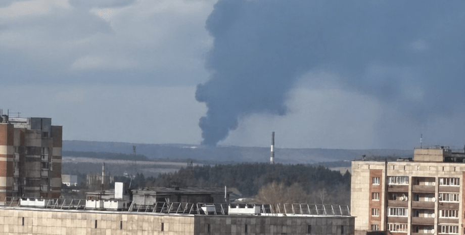 Атаки ВСУ на НПЗ РФ — прилеты в Орске и Перми