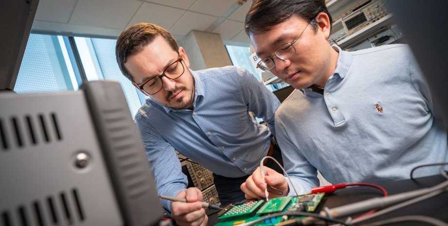 ученые, аккумуляторы