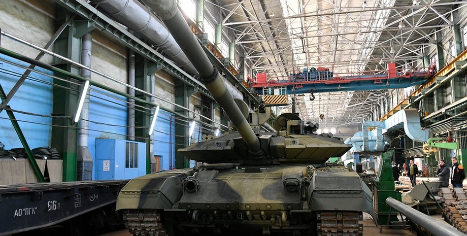 Т-90М Прорыв, РФ танки, РФ Т-90М, РФ танк Прорыв, РФ война в Украине, РФ наступление, РФ танковая атака, РФ ВПК танки, РФ Уралвагонзавод