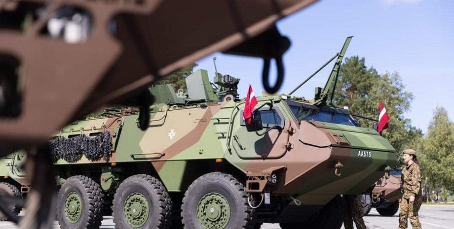 БТР Patria 6х6, латвия, латвийская армия