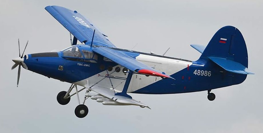 беспилотный самолет