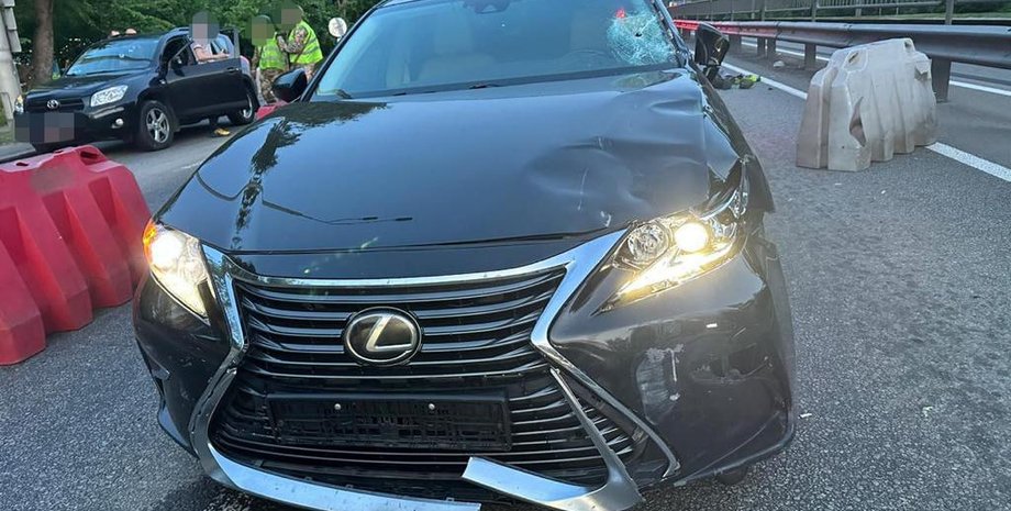 Lexus судья, автомобиль Lexus, дтп Lexus, дтп в киеве