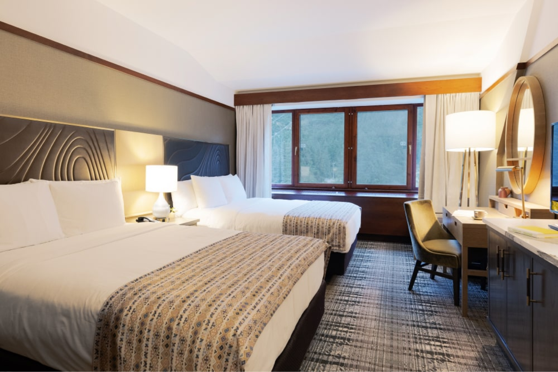 Номер курорта Alyeska Resort Курорт Alyeska Resort предлагает номера различных ценовых категорий