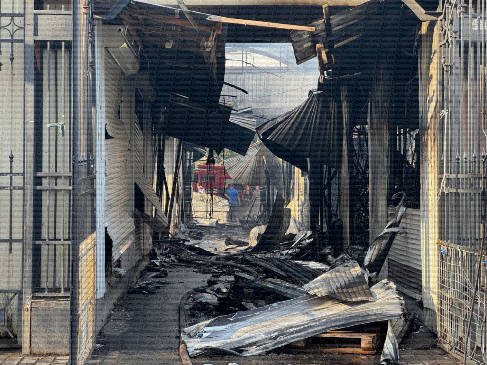 Руйнування на Привозі Руйнування на Привозі після нічного удару по Одесі