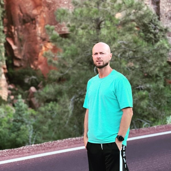 Влад Яма Влад Яма, Влад Яма втік